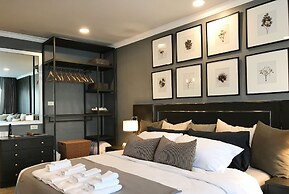 Stay in Style The Heart of Nimman R306B