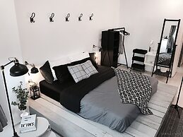 Stay in Style The Heart of Nimman R208