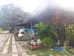 Ingphupha Resort and Restaurant