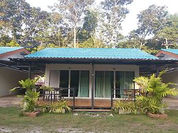 Ingphupha Resort and Restaurant