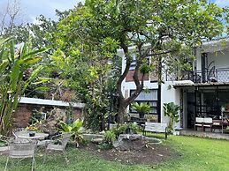 Sherloft Home & Hostel