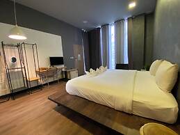 Sherloft Home & Hostel