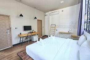 Sherloft Home & Hostel