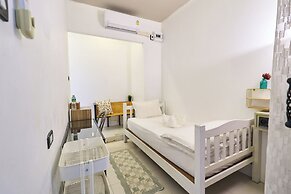 Sherloft Home & Hostel