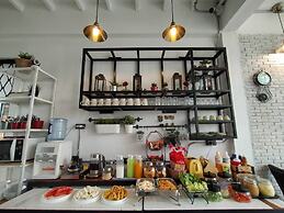 Sherloft Home & Hostel