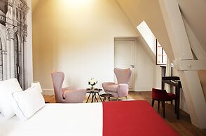 Relais de Chambord, a Small Luxury Hotels of the World