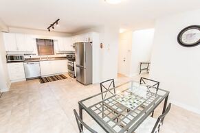 Fallsview Family Home