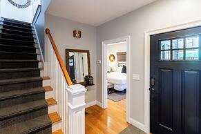 The Newport Lofts - 595 Thames Street