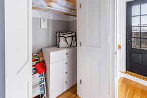 The Newport Lofts - 595 Thames Street