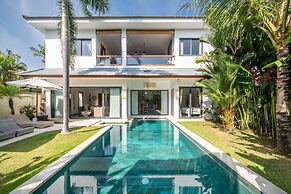 Villa Wiana by Villa Finder