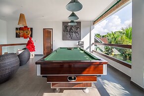 Villa Wiana by Villa Finder