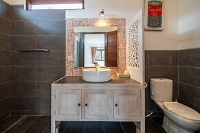 Villa Wiana by Villa Finder