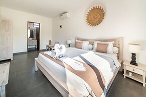 Villa Wiana by Villa Finder