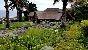 Dutton's Cove Guesthouse