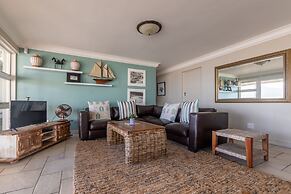 Dutton's Cove Guesthouse