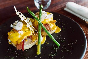 IT Boutique Hotel & Restaurant