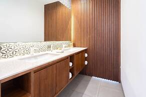 IT Boutique Hotel & Restaurant