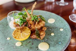 IT Boutique Hotel & Restaurant