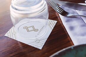 IT Boutique Hotel & Restaurant