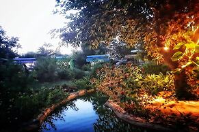 Chomnok Chommai Resort