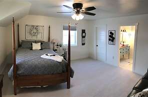 Snowgoose Pond Bed & Breakfast