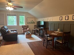 Snowgoose Pond Bed & Breakfast