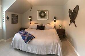 Snowgoose Pond Bed & Breakfast