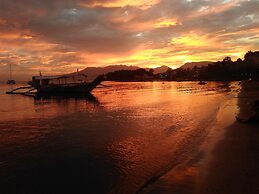 Mango's Beachfront Resort