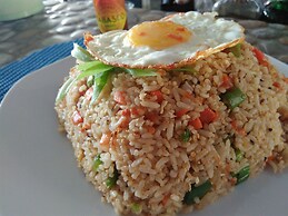 Mango's Beachfront Resort