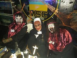 Mango's Beachfront Resort