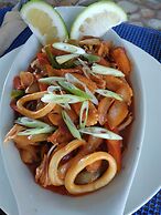 Mango's Beachfront Resort