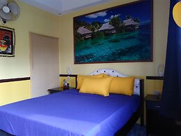 Mango's Beachfront Resort