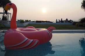 A2E Villa3 : The Crest Santora Hua Hin