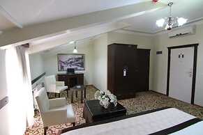Teona Hotel