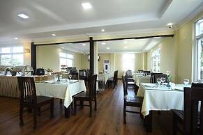 Immana Grand Inle Hotel