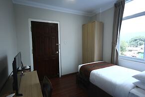 Immana Grand Inle Hotel