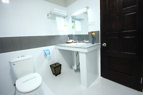 Immana Grand Inle Hotel