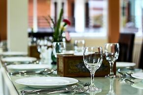 Immana Grand Inle Hotel