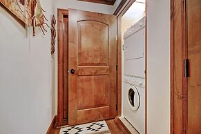 Exclusive 2BR Ritz-Carlton w Mountain Rustic Décor by RedAwning - Save