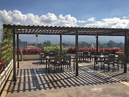 Nyaung Shwe City Hotel