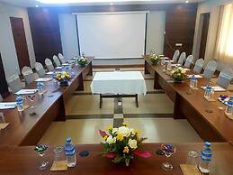 Nyaung Shwe City Hotel