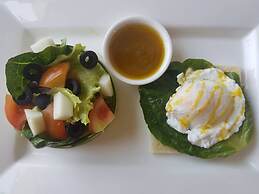 Nyaung Shwe City Hotel