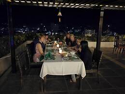 Nyaung Shwe City Hotel