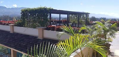 Nyaung Shwe City Hotel