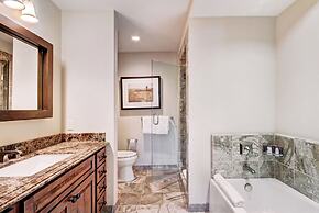 2BR Residence at the Ritz-Carlton with Valley View by RedAwning - Save