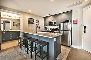 Your own balcony, full kitchen in Canyons Village by RedAwning - Save 