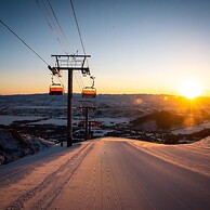 Your own balcony, full kitchen in Canyons Village by RedAwning - Save 