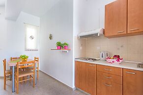 Hidden garden Rhodes Apartments