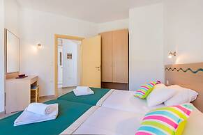 Hidden garden Rhodes Apartments