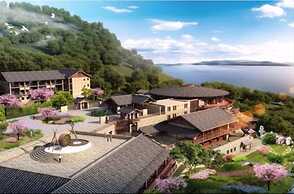 Narada Resort & Spa Cifu Lake Guangxi